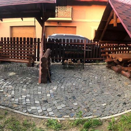 Hotel Катерина Chynadiyovo Esterno foto