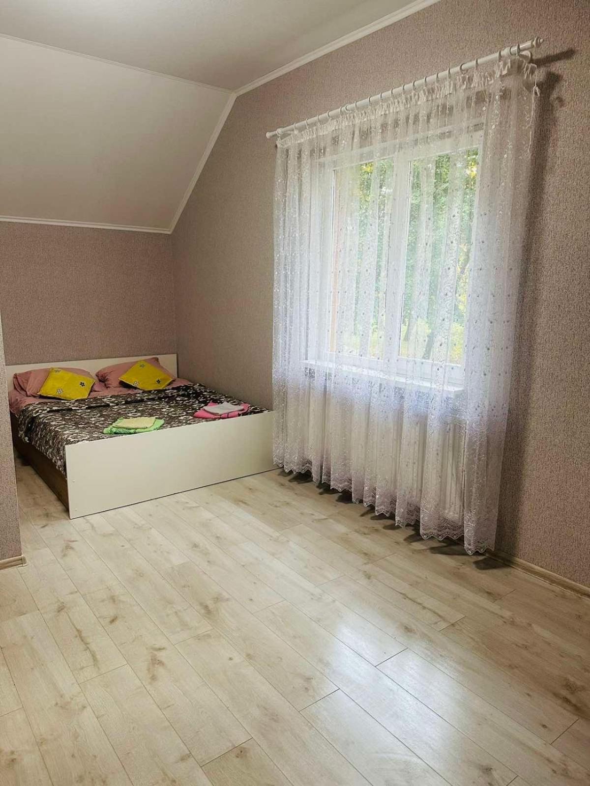 Hotel Катерина Chynadiyovo Esterno foto